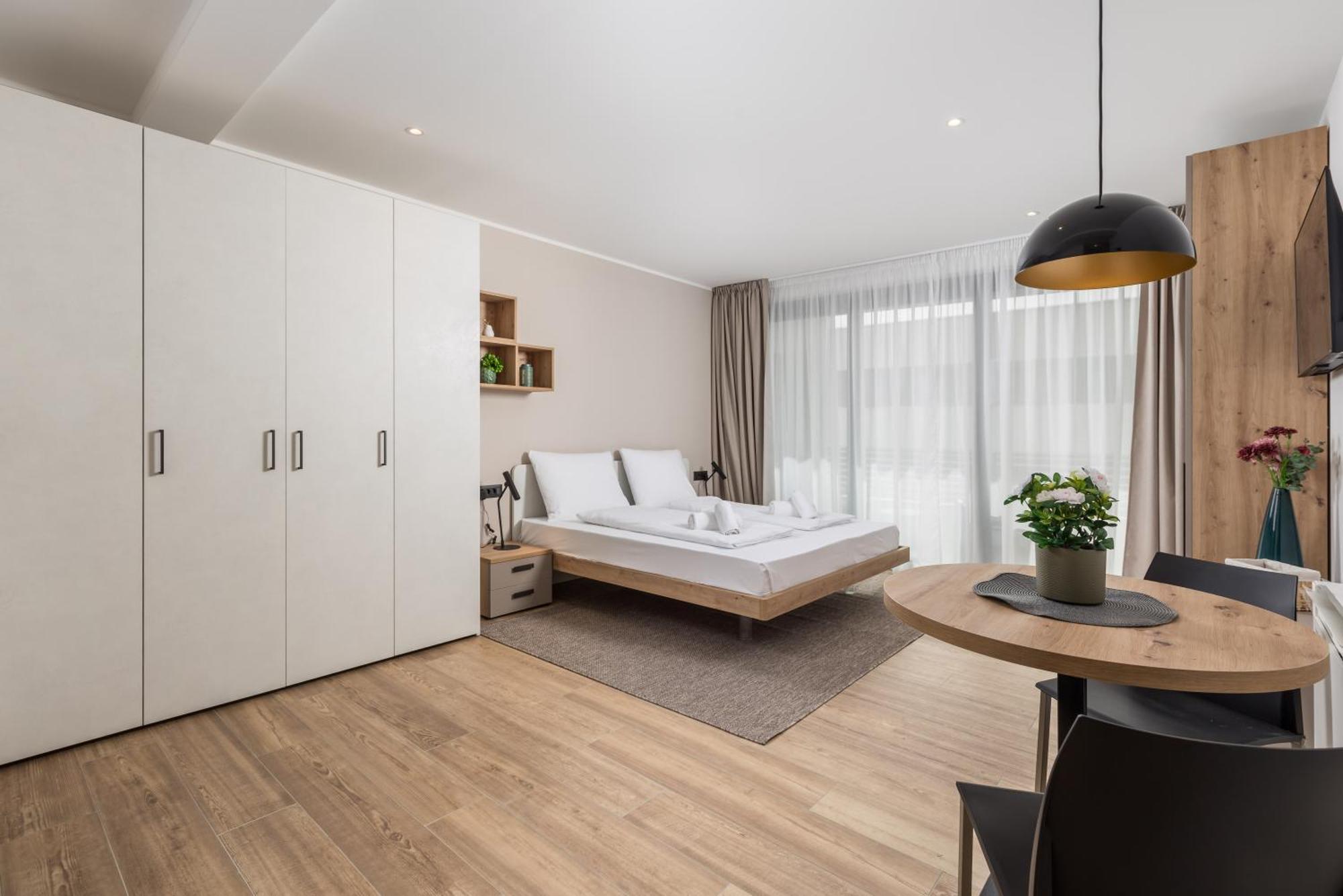 Belinda Apartments With Balcony & Private Parking Opatija Dış mekan fotoğraf
