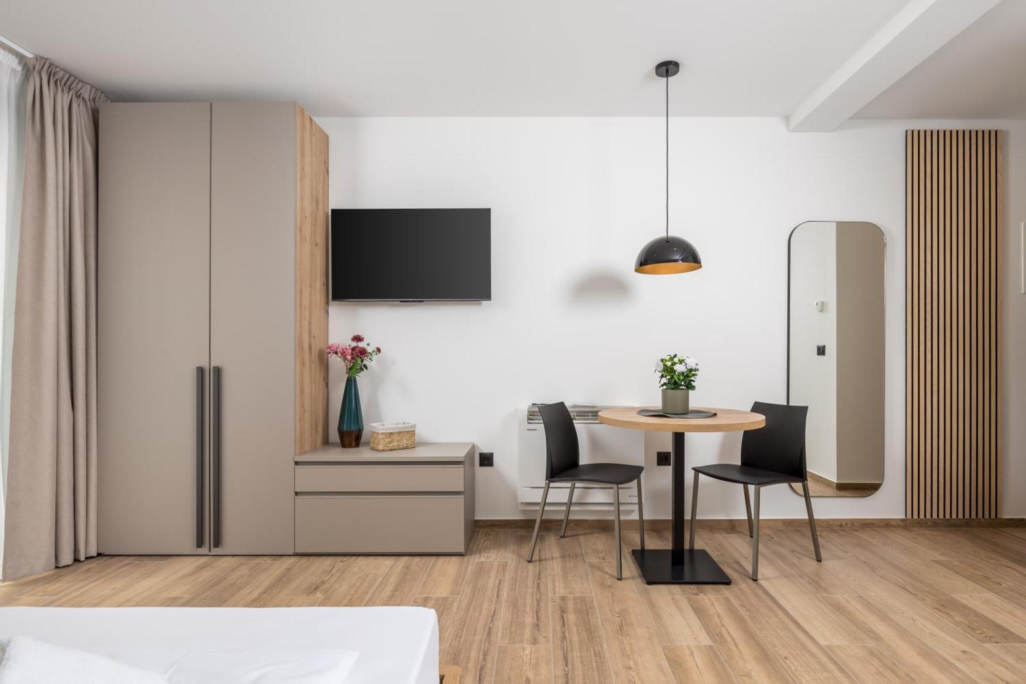 Belinda Apartments With Balcony & Private Parking Opatija Dış mekan fotoğraf