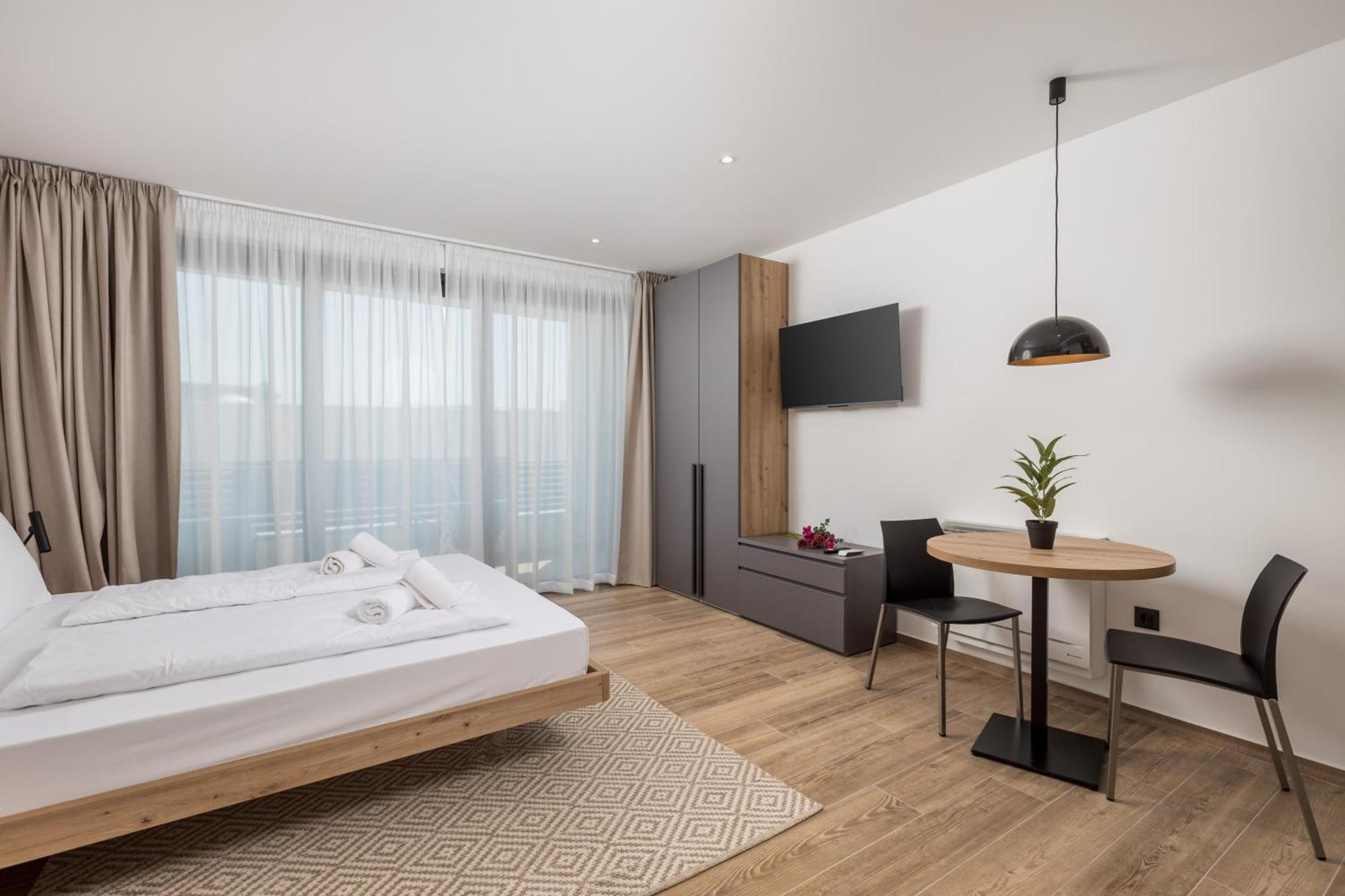 Belinda Apartments With Balcony & Private Parking Opatija Dış mekan fotoğraf
